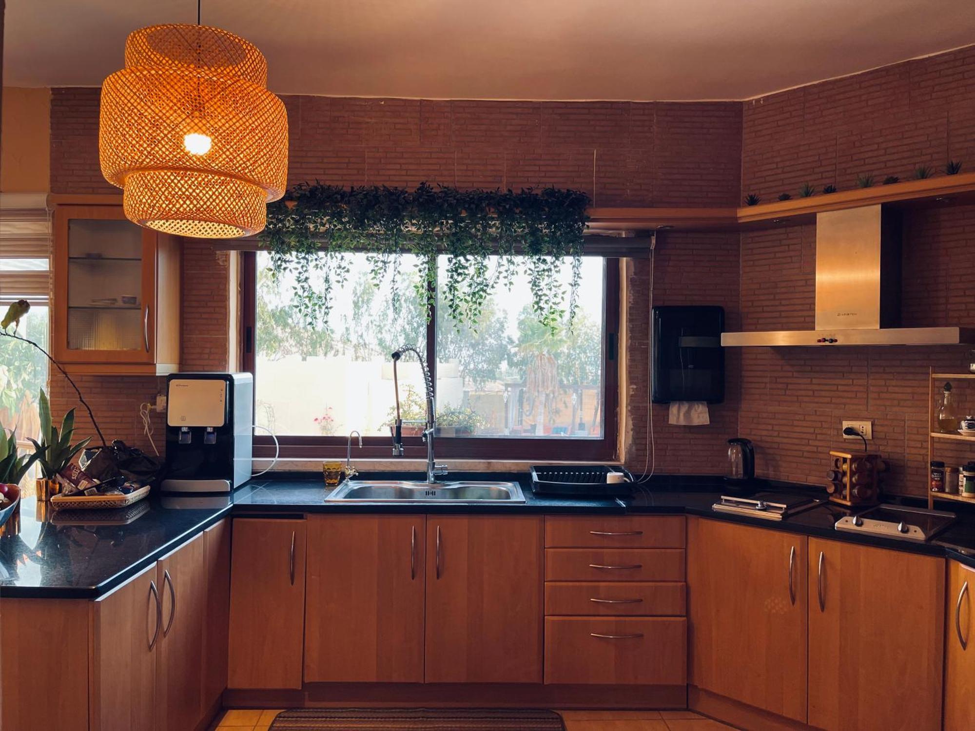 The Precious Guesthouse Sweimeh Экстерьер фото