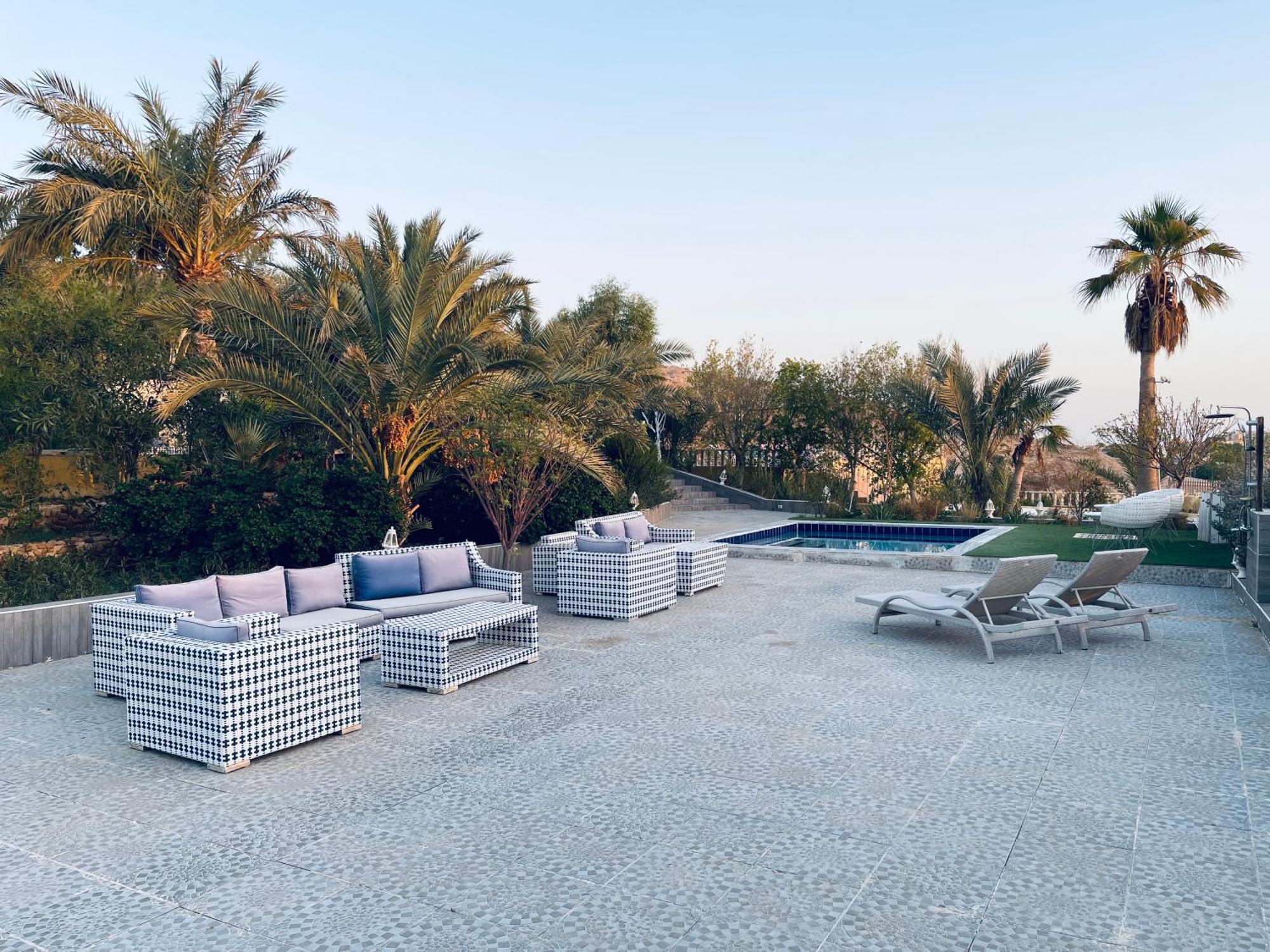 The Precious Guesthouse Sweimeh Экстерьер фото