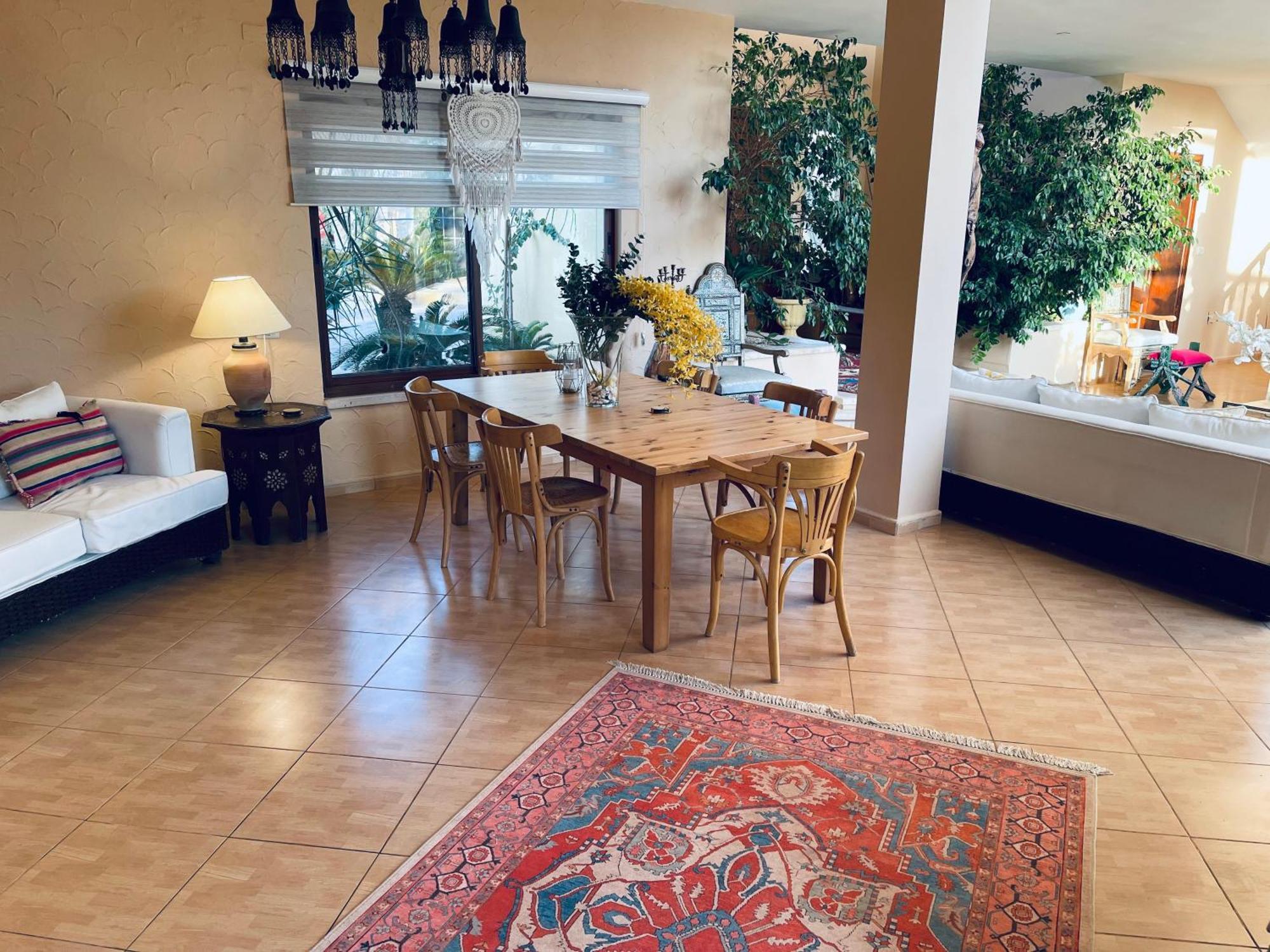The Precious Guesthouse Sweimeh Экстерьер фото